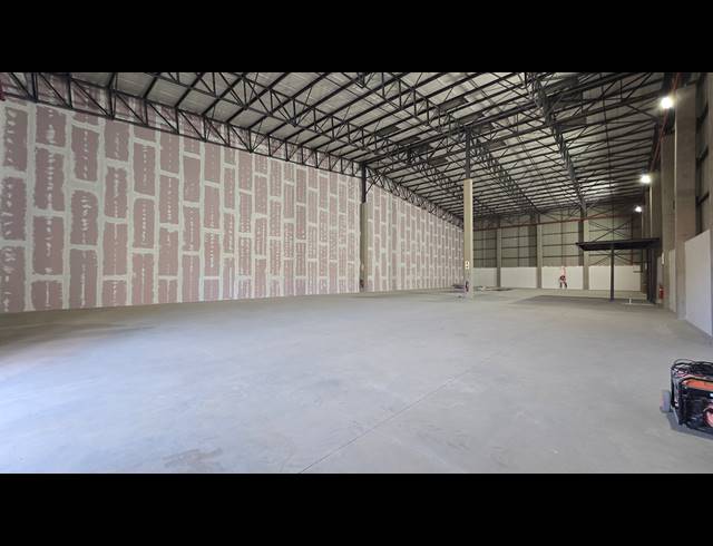 3,743M² WAREHOUSE TO LET IN SPARTAN